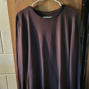 Brown long sleeve fleece T-shirt, size M